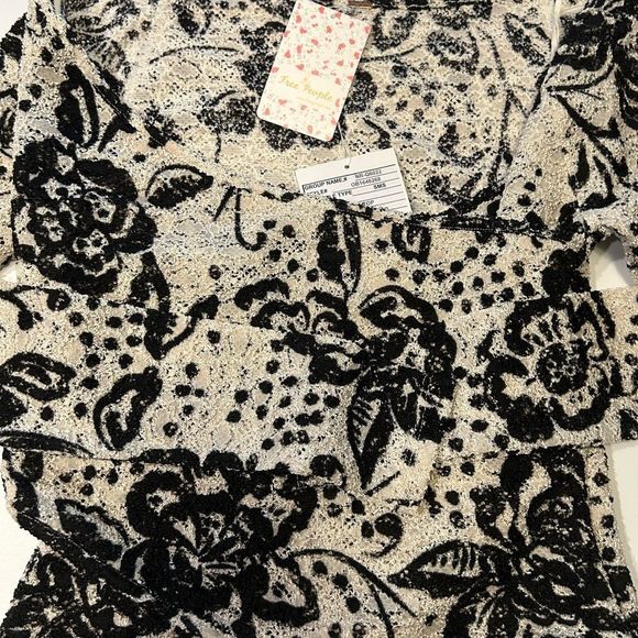 Free People top - Picture 4 of 6